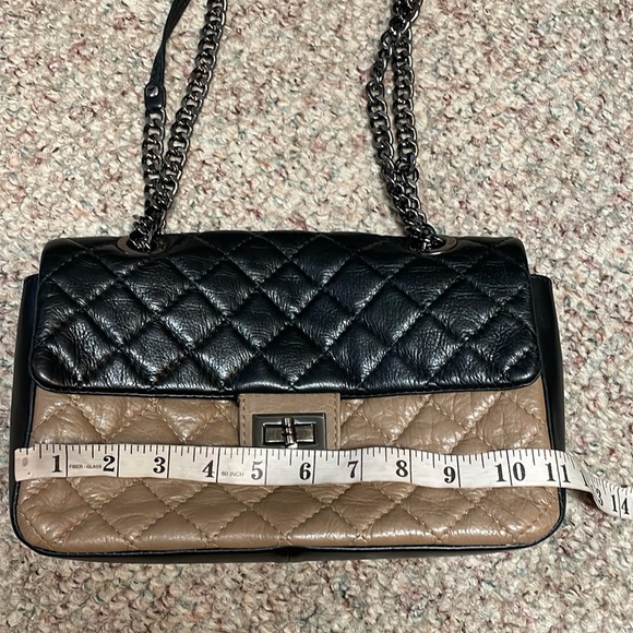 Black/ brown leather quilted purse with adjustable chain strap - Picture 3 of 14